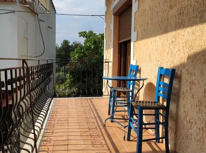 Elpida * Λιμένας